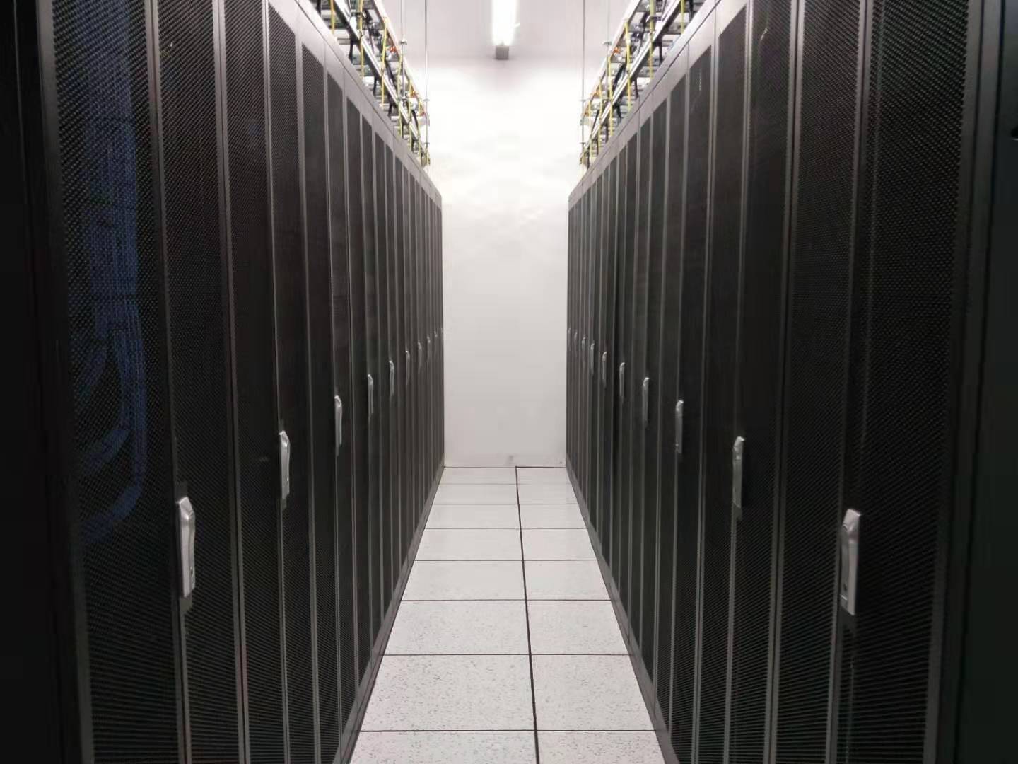 原平IDC机柜促销季开启